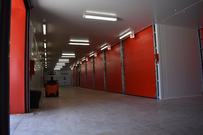 Opinii despre "Γιαννίτσος" Τσιχλακίδης - Κέντρο Ωρίμανσης Μπανάνας în Agios Athanasios - Νυχτερινό κέντρο