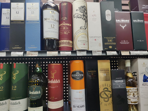 Liquor Store «Empire Liquor- Spirits, Craft Beers, Kegs, Cigars», reviews and photos, 901 W Spring Creek Pkwy #145, Plano, TX 75023, USA