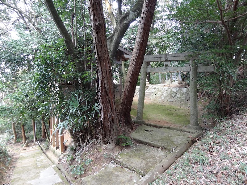 嘉太神社