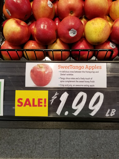 Grocery Store «Schnucks», reviews and photos, 625 Lincoln Hwy, Fairview Heights, IL 62208, USA