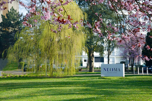 NEOMA Business School - Campus Rouen à Mont-Saint-Aignan