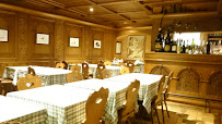 Atmosphère du Restaurant de spécialités alsaciennes Restaurant Au Pont Corbeau à Strasbourg - n°16