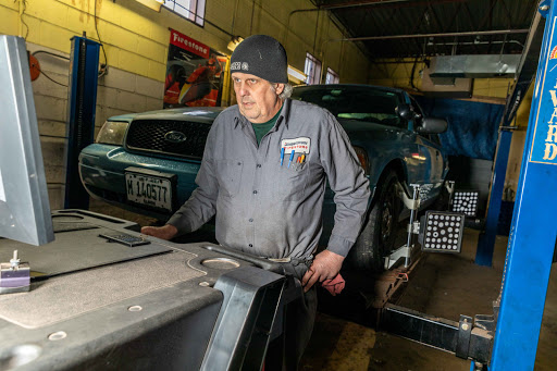 Auto Repair Shop «CNS Automotive Inc.», reviews and photos, 2133 Hammond Dr, Schaumburg, IL 60173, USA