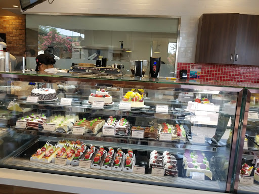 Shopping Mall «Diamond Jamboree», reviews and photos, 2700-2750 Alton Pkwy, Irvine, CA 92606, USA