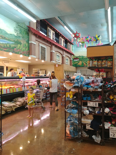 El Rancho Market