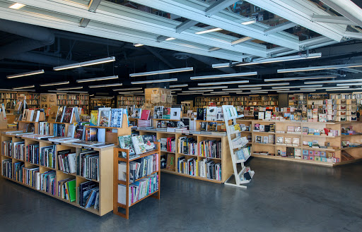 Book Store «Hennessey + Ingalls», reviews and photos, 300 S Santa Fe Ave M, Los Angeles, CA 90013, USA