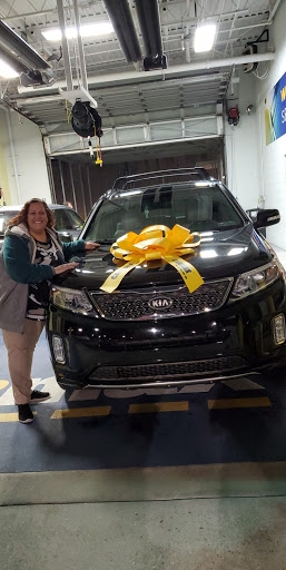 Used Car Dealer «CarMax», reviews and photos, 1457 Manheim Pike, Lancaster, PA 17601, USA