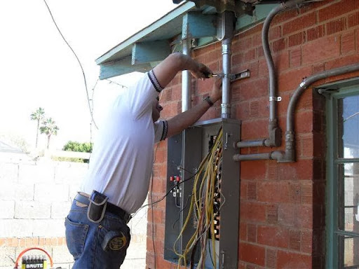 Electrician «Dodge Electric», reviews and photos, 781 S Arizona Ave, Chandler, AZ 85225, USA