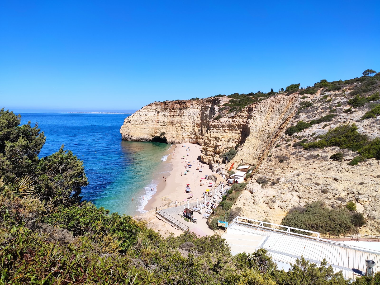 Vale de Centeanes 🏖️ Algarve, Portugal detailed features, map, photos