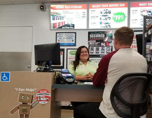 Truck Rental Agency «U-Haul Moving & Storage of Lubbock», reviews and photos, 1613 34th St, Lubbock, TX 79411, USA