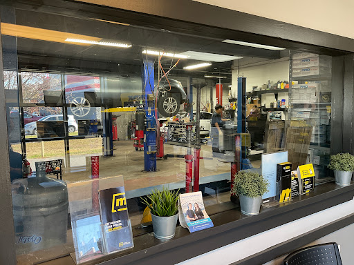 Auto Repair Shop «Meineke Car Care Center», reviews and photos, 1745 N Olden Ave, Trenton, NJ 08638, USA