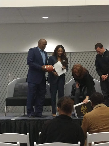 Sporting Goods Store «BSN SPORTS», reviews and photos, 1901 Diplomat Dr, Dallas, TX 75234, USA