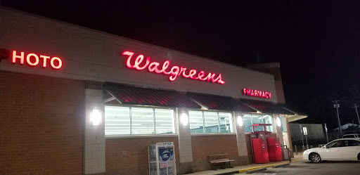 Drug Store «Walgreens», reviews and photos, 312 E Gaines St, Lawrenceburg, TN 38464, USA