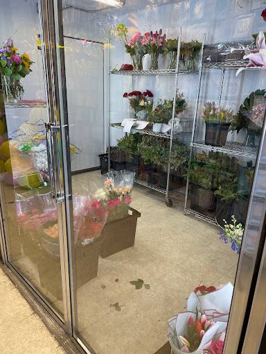 Florist «Everyday Flowers and Balloons», reviews and photos, 512 El Camino Real, Redwood City, CA 94063, USA