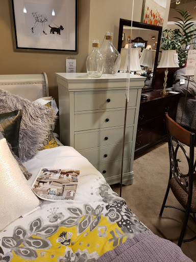 Furniture Store «Ashley HomeStore», reviews and photos, 81 Trotters Way, Freehold, NJ 07728, USA