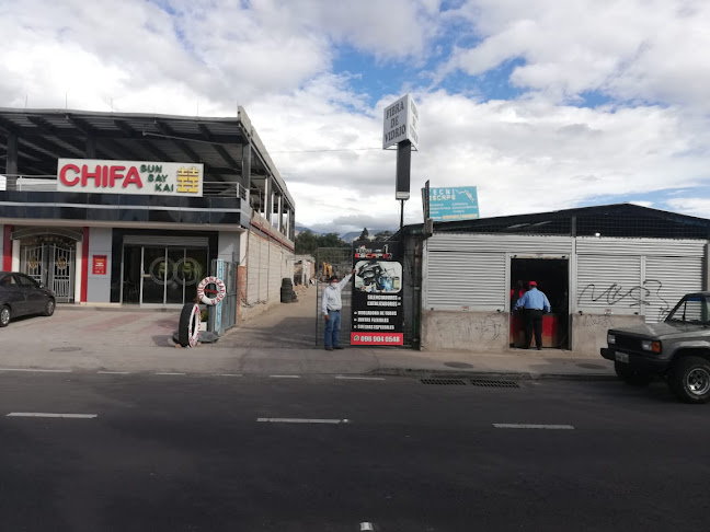 Opiniones de Tecni ESCAPE en Quito - Concesionario de automóviles