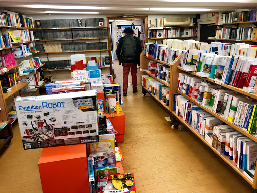 Bookstores in Venice