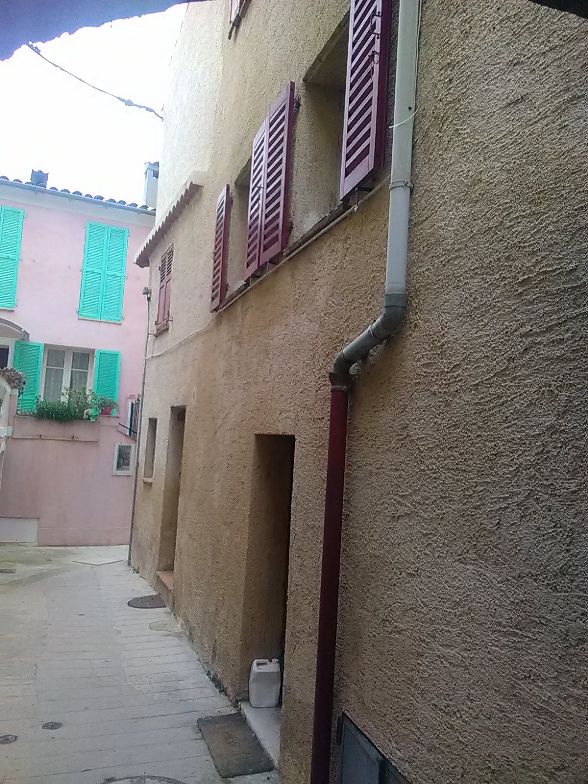 Photo n° 1 de l'avis de Roger.e fait le 26/10/2018 à 08:07