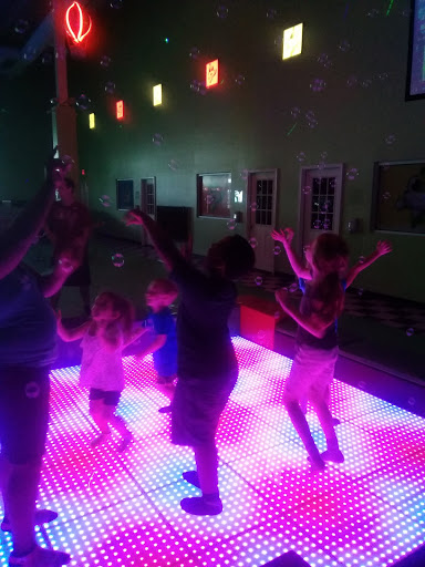 Amusement Center «Catch Air Grand Rapids», reviews and photos, 2978 28th St SE, Grand Rapids, MI 49512, USA