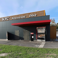 Photos du propriétaire du Restaurant KFC REIMS LA NEUVILETTE - n°4