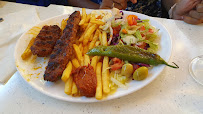 Plats et boissons du Restaurant turc Kebab Durum time à Épinay-sur-Seine - n°2