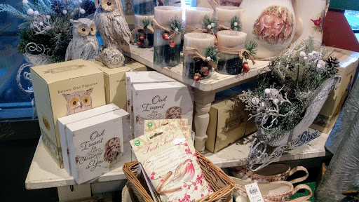 American Restaurant «Cracker Barrel Old Country Store», reviews and photos, 475 Rivers Edge Dr, Milford, OH 45150, USA