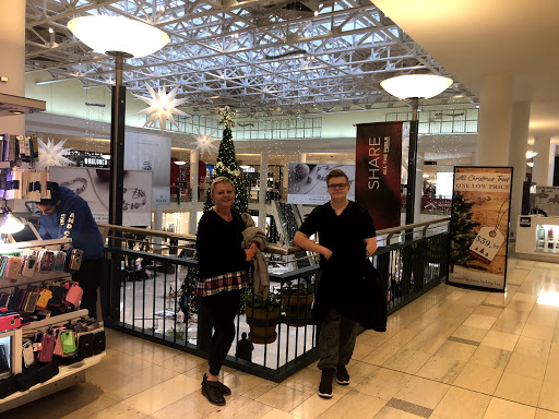 Book Store «Barnes & Noble», reviews and photos, 2245 Richmond Ave, Staten Island, NY 10314, USA