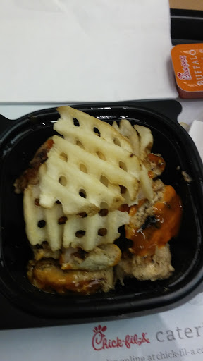 Fast Food Restaurant «Chick-fil-A», reviews and photos, 2801 E Market St, York, PA 17402, USA