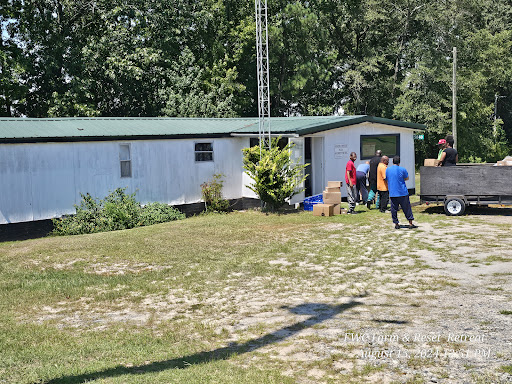 Kir Ministries – Food Pantry