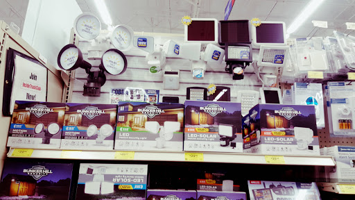 Hardware Store «Harbor Freight Tools», reviews and photos, 1291 N Hacienda Blvd, La Puente, CA 91744, USA