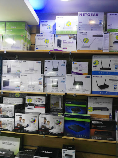 Computer shops in Cairo