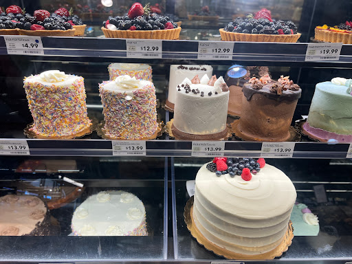 Grocery Store «Whole Foods Market», reviews and photos, 801 E Lamar Blvd, Arlington, TX 76011, USA