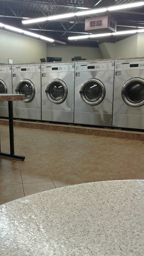 Laundromat «Tidalwave Laundromat Inc», reviews and photos, 1415 S 5th Ave, Anoka, MN 55303, USA