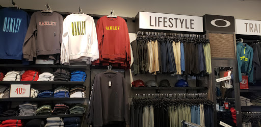 Sunglasses Store «Oakley Vault», reviews and photos, 3939 S Interstate Hwy 35 #191, San Marcos, TX 78666, USA