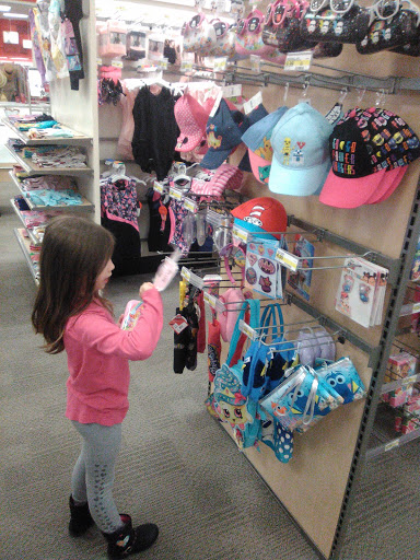 Department Store «Target», reviews and photos, 81 Taunton Depot Dr, Taunton, MA 02780, USA