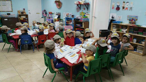 4235 W 16th Ave, Hialeah, FL 33012, USA