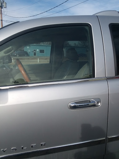 Used Car Dealer «Six Auto Sales», reviews and photos, 1301 NW Topeka Blvd, Topeka, KS 66608, USA