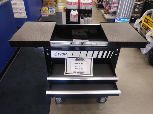 Auto Parts Store «NAPA Auto Parts - The Parts Store South», reviews and photos, 9423 Evergreen Way, Everett, WA 98204, USA