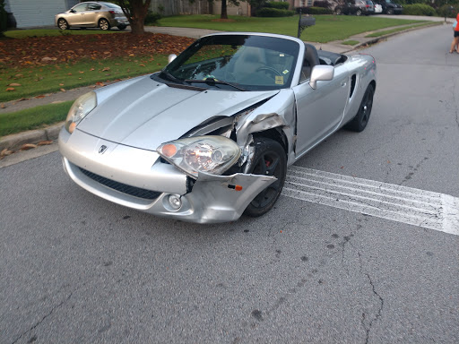 Auto Body Shop «ABRA Auto Body & Glass», reviews and photos, 3710 Lawrenceville-Suwanee Rd, Suwanee, GA 30024, USA