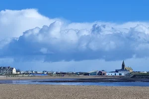 Newbiggin-by-the-Sea Beach image