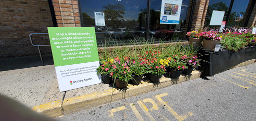 Grocery Store «Stop & Shop», reviews and photos, 420 White Plains Rd, Eastchester, NY 10709, USA