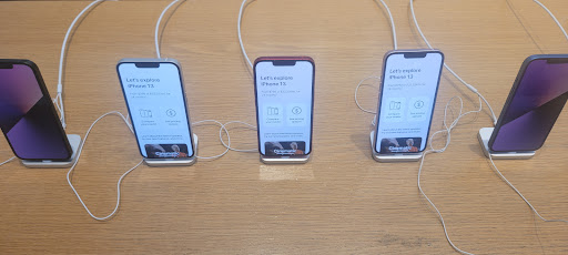 Computer Store «Apple Montgomery Mall», reviews and photos, 7101 Democracy Blvd, Bethesda, MD 20817, USA