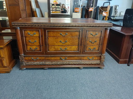 Thrift Store «Angelic Resale», reviews and photos, 727 W Davis St, Conroe, TX 77301, USA