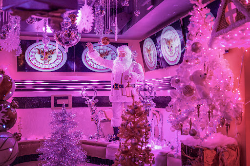 Photo of Pink Wonderland New York - Christmas Bar