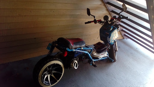 Motorcycle Dealer «Pinellas Powersports», reviews and photos, 9145 66th St N, Pinellas Park, FL 33782, USA