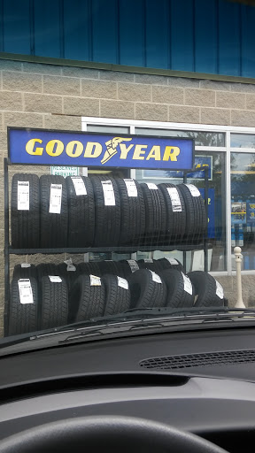 Tire Shop «Richwood Auto Service», reviews and photos, 10510 Norbotten Dr, Florence, KY 41042, USA