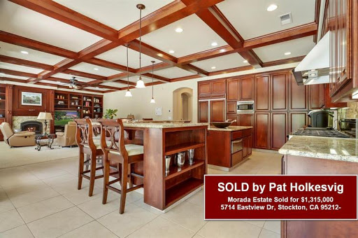 Pat Holkesvig - Stockton Real Estate Agent image