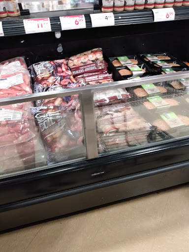 Supermarket «Giant Eagle Supermarket», reviews and photos, 6300 Biddulph Rd, Brooklyn, OH 44144, USA