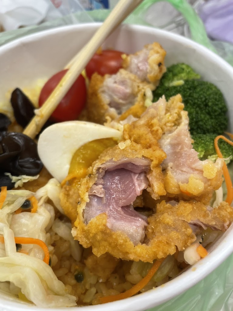 基隆仁愛市場～泰好吃 的照片