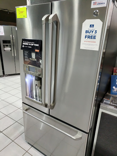 Appliance Store «A-1 Appliance, Bedding & Furniture Covington Loctaion», reviews and photos, 782 US-190, Covington, LA 70433, USA